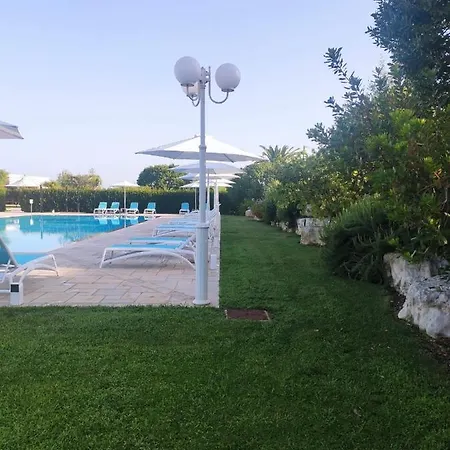 Agriturismo Li Damiani 팜스테이 *