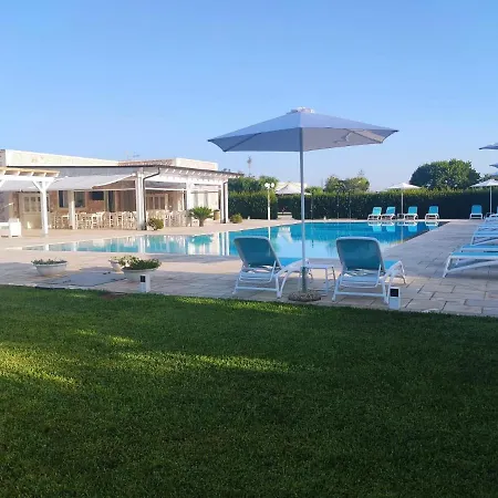 Agriturismo Li Damiani בית חווה אוטרנטו