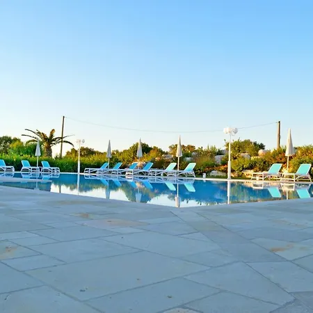 Agriturismo Li Damiani Çiftlik konaklama