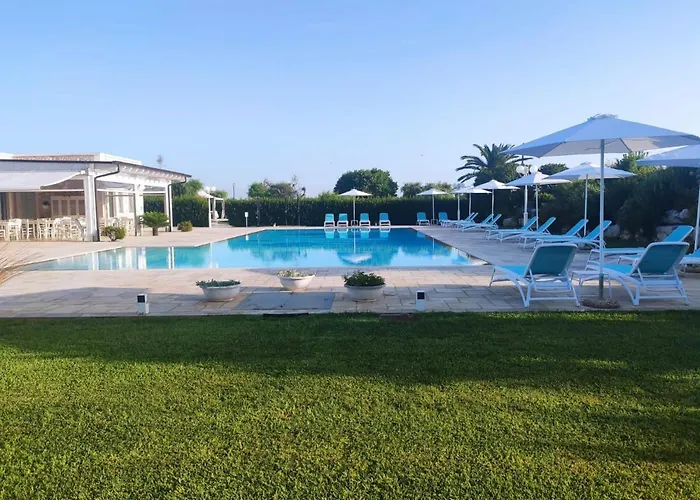 Agriturismo Li Damiani مزرعة للإقامة *